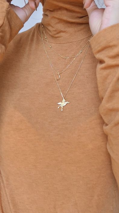 最节省空间又简便的叠风衣方法,薄款中长风衣怎么叠