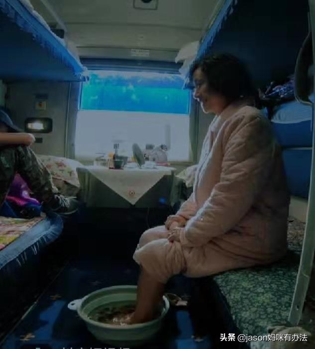 囧妈里面的所有神操作,囧妈详细解析