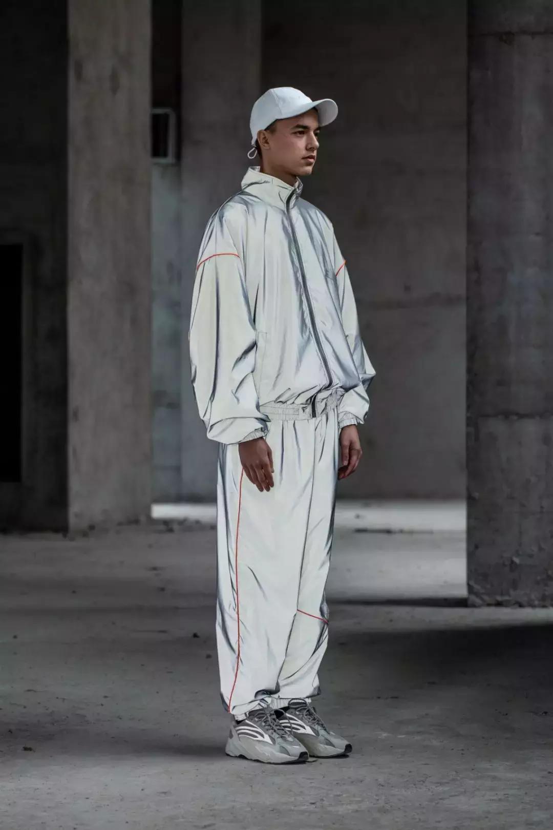 为什么3m反光材质好,3m反光材质是什么材质