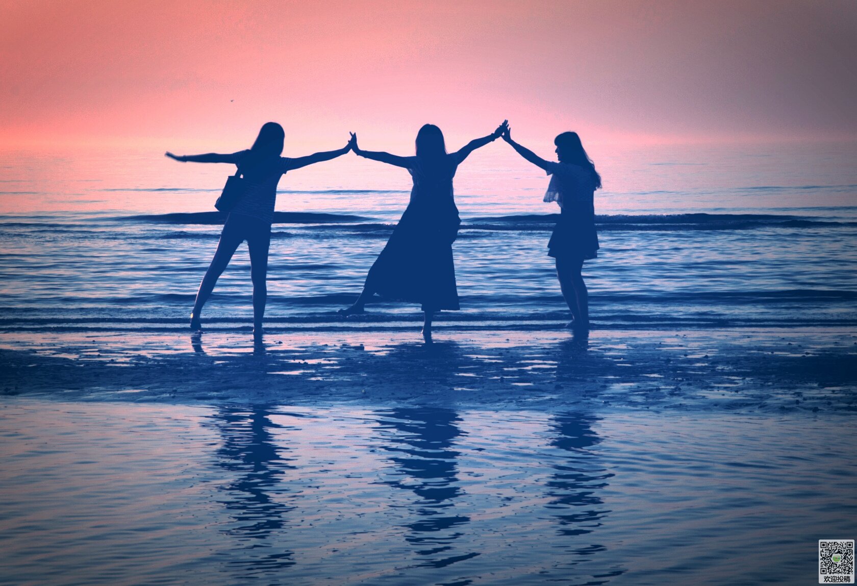 大海不会记恨一条小溪，小溪再浅，也能滋润一方田野