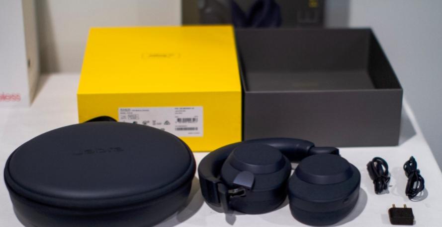 性价比最好的头戴式耳机,性价比高的头戴式耳机推荐2015