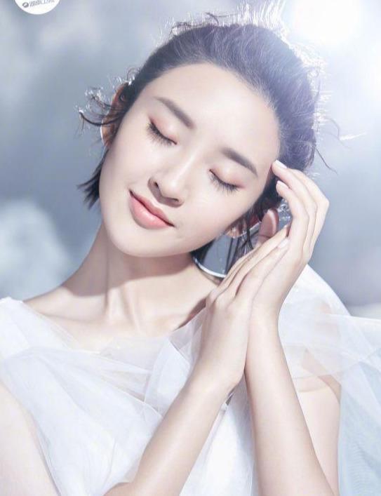 唐艺昕的皮肤怎么样,唐艺昕面部护理