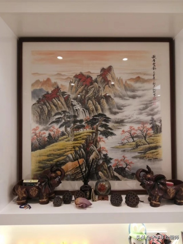 适合背景墙挂的山水画,极简风客厅背景墙挂山水画