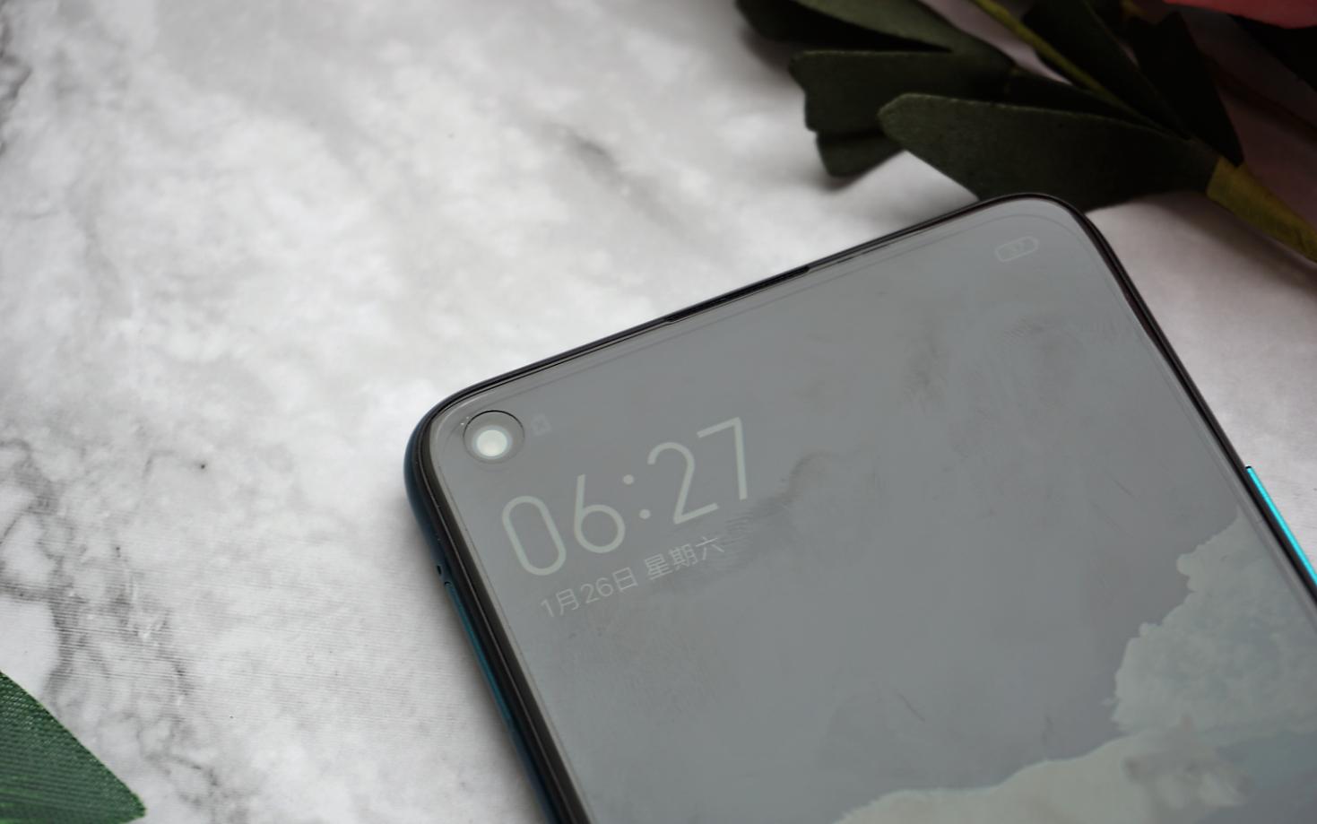 vivoz5x全面详细评测,美得不像千元机vivoz5x精美体验