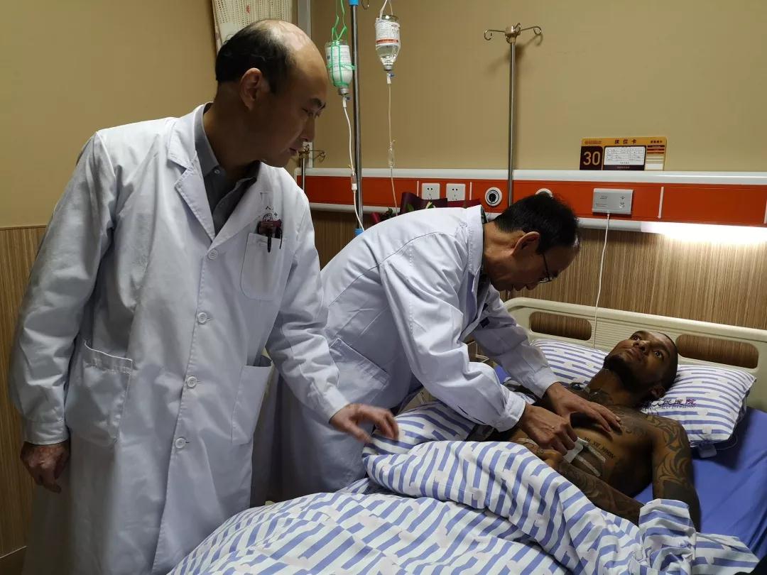 卡兰加脾脏摘除,卡兰加恢复出院