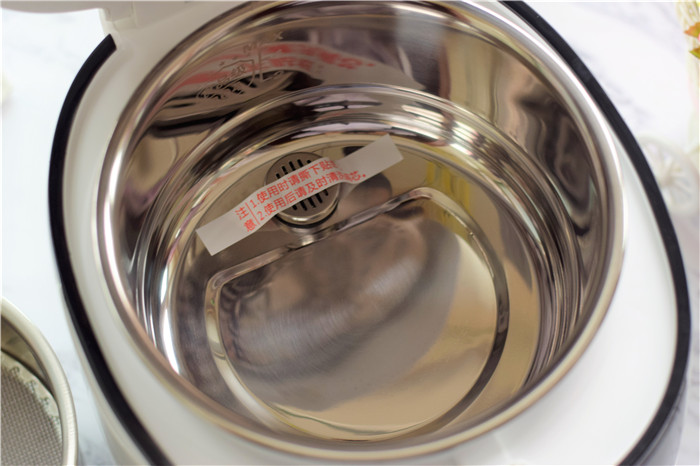 什么电饭煲煲饭又软又香,普通电饭煲脱糖米饭的做法