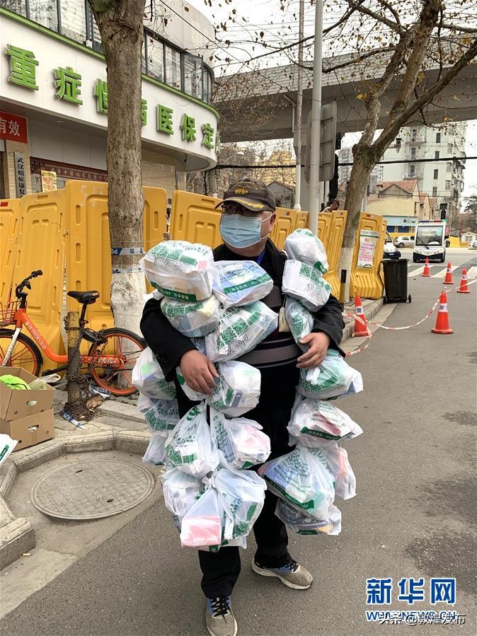 武汉战疫中的坚守和奉献,武汉战役中华民族力量