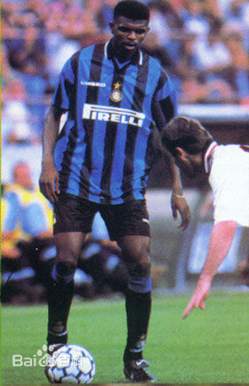 阿贾克斯16年重回欧冠8强,阿贾克斯4年重回欧冠