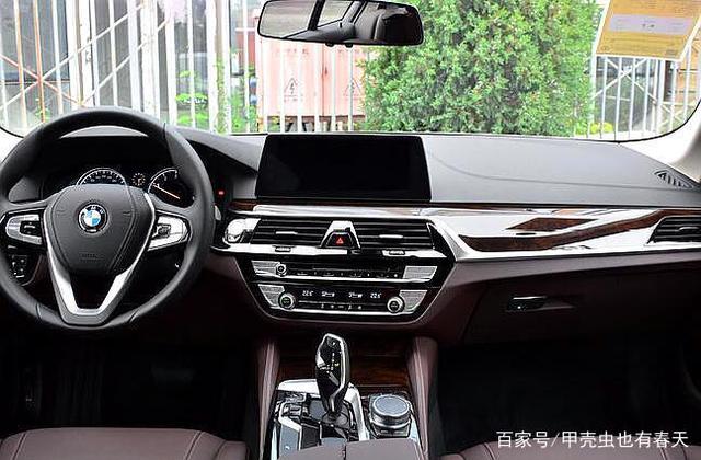 宝马525和530的排量,宝马五系525跟530的区别在哪里