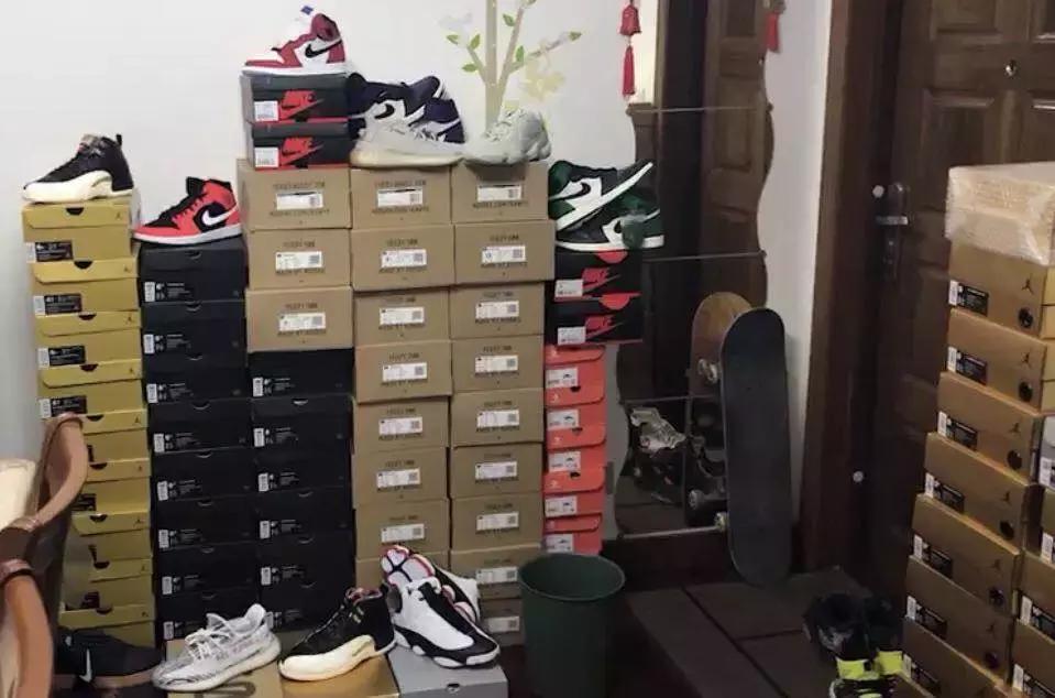 大学生如何做一个鞋贩子,第一次当鞋贩子挣钱吗