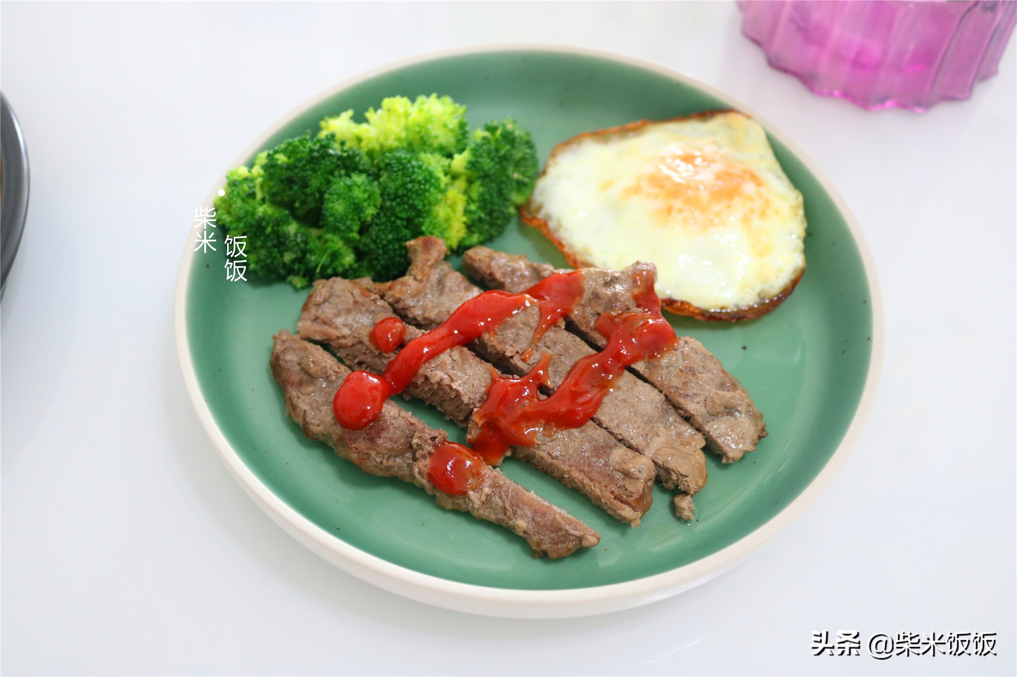 自己做牛排需要买哪个部位的牛肉,新鲜牛肉做牛排怎么腌制好吃又嫩