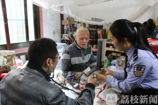 为了一句承诺坚守一辈子,为了一个承诺守候战友20年