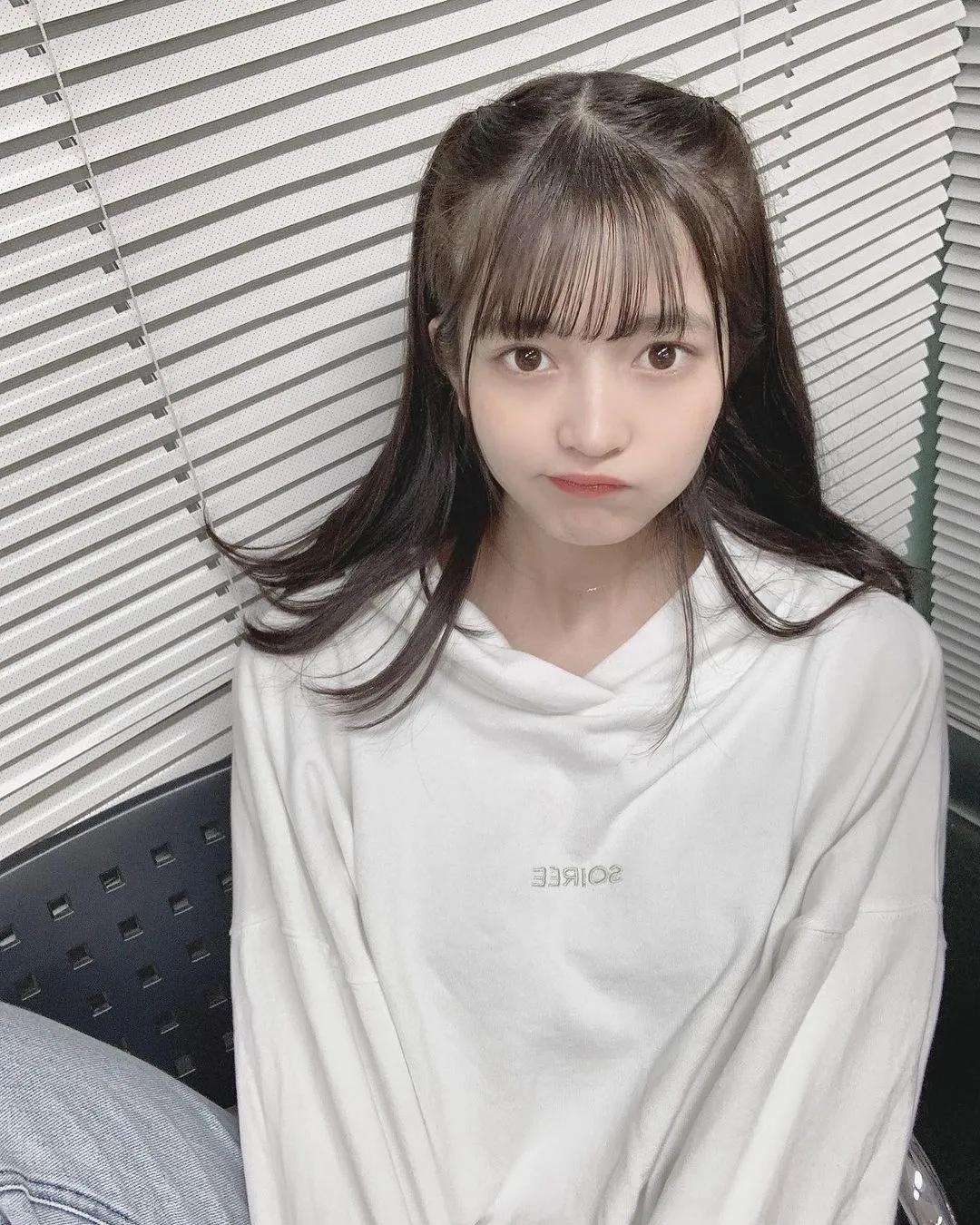 日本JK少女首登《PLAYBOY》封神！明日花不香了？