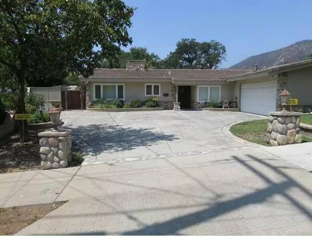 撤侨令下，骑虎难下的董卿刘亦菲，人设崩塌的王宝强，将面临选择