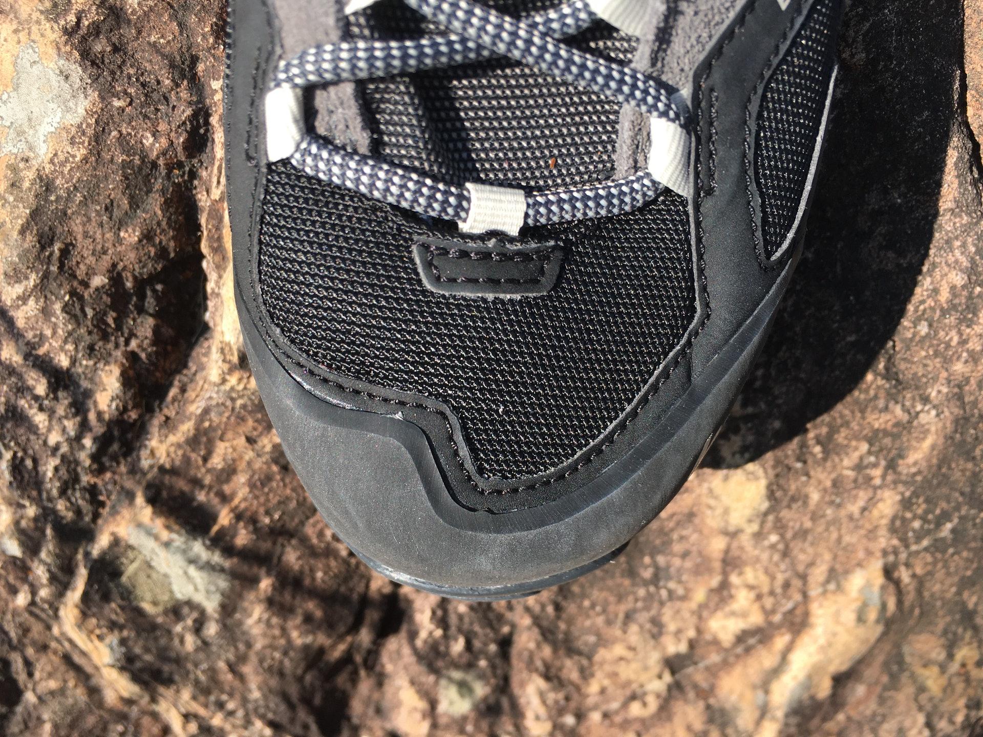 迪卡侬登山徒步值得买的,迪卡侬登山鞋值不值得买