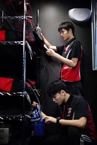 必胜客宅急送双人餐,必胜客宅急送餐厅忙翻了