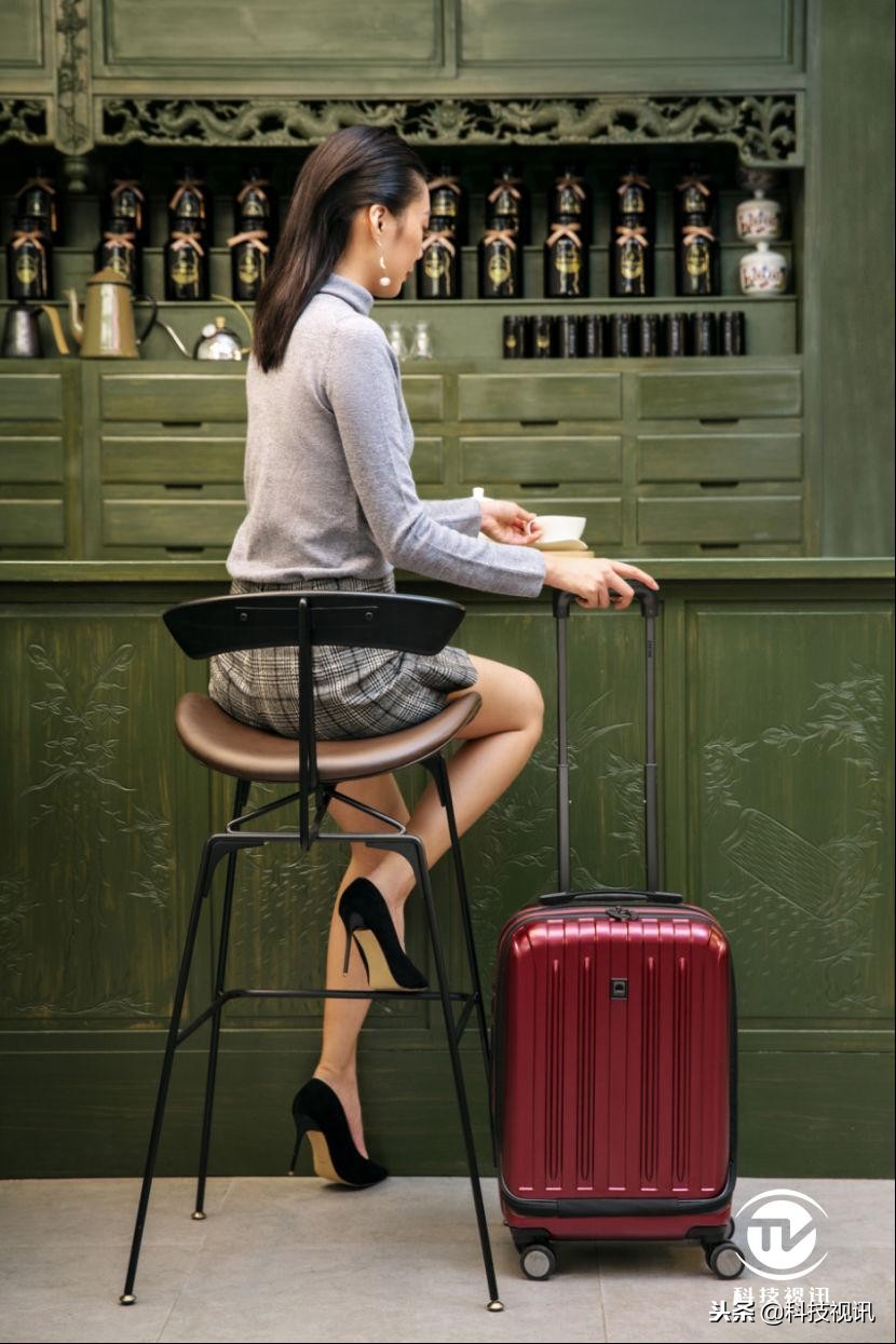 delsey行李箱巴黎哪个店有卖,delsey行李箱平底轮子