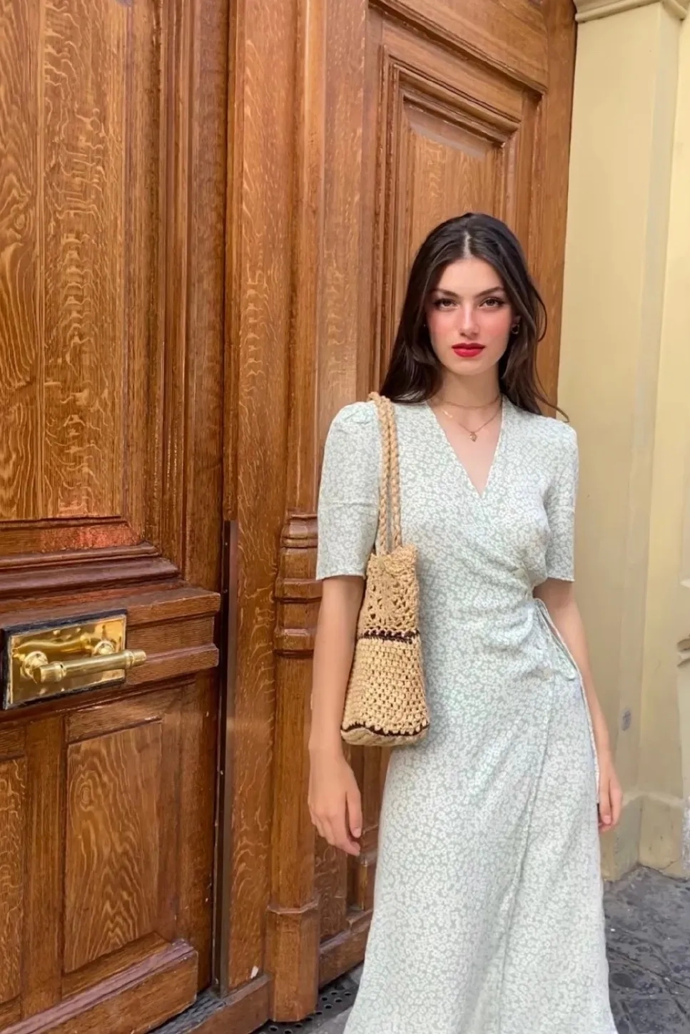 40岁不适合穿哪一种裙子了,女人过了50岁别穿几种裤子