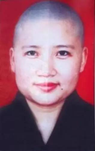 青藏高原的李娜现状如何,李娜出家多年后再唱青藏高原