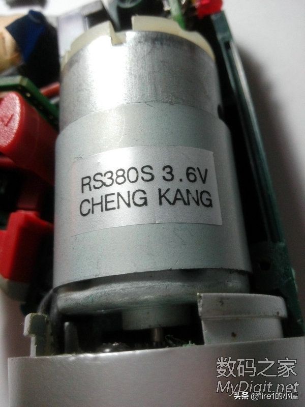 台式电钻电路工作原理,东科16伏无刷电钻拆解