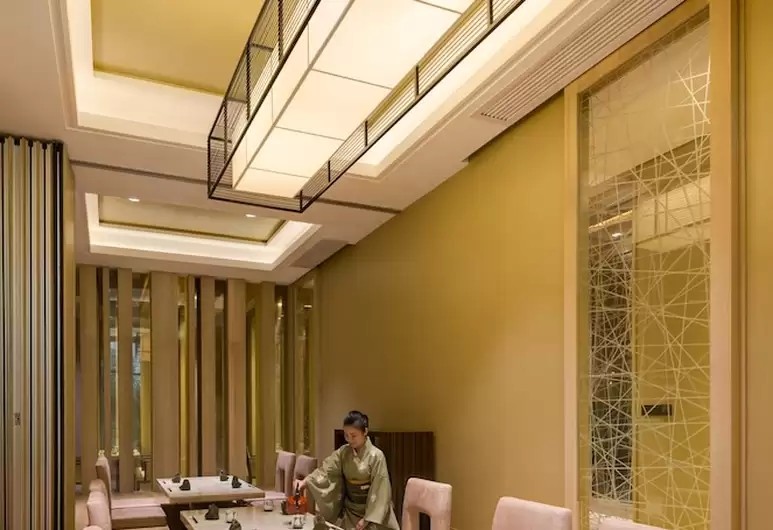 广州日航酒店附近好玩的地方,广州日航酒店是几星级