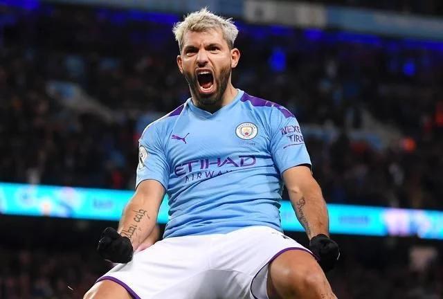 莱万世界最佳球员,排名第一莱万