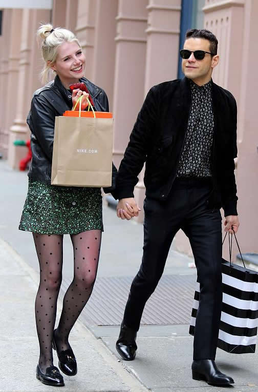 黑丝波点洋气款式,黑丝波点袜怎么搭配