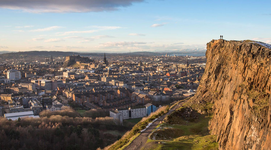 英国爱丁堡房价最新价格,英国爱丁堡全景图