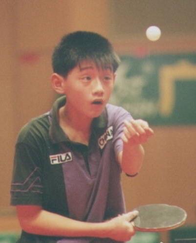 “藏獒”张继科的*艳猎**史,球场射手用在情场并未见效,33岁仍单身