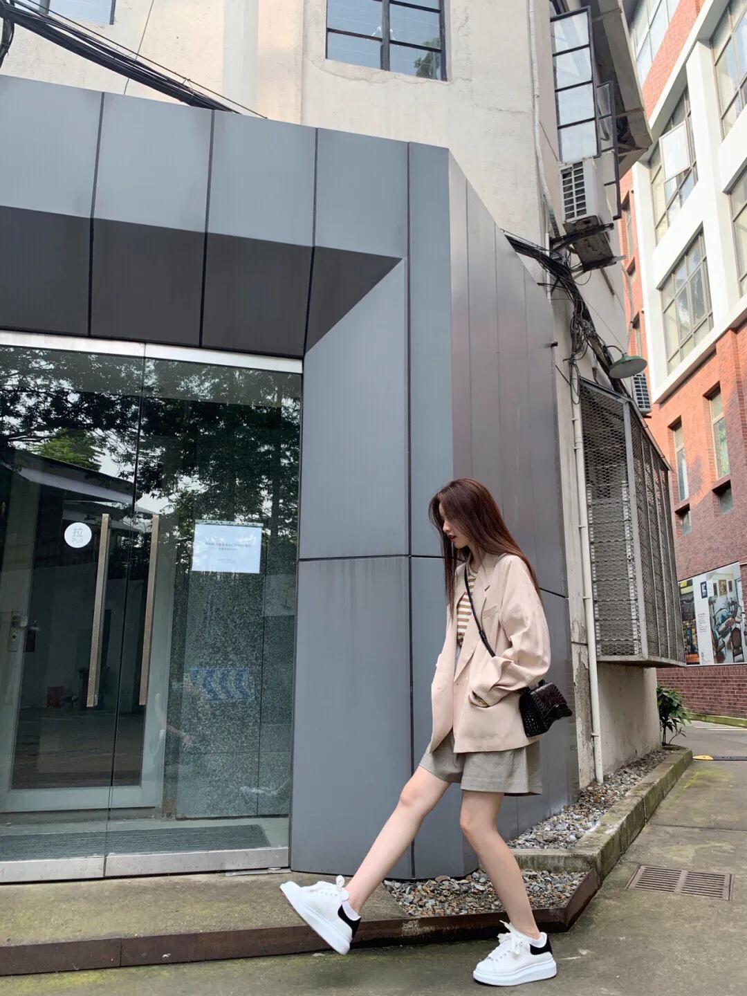 穿衣搭配品味真的太加分了,如何穿衣搭配让自己有气质