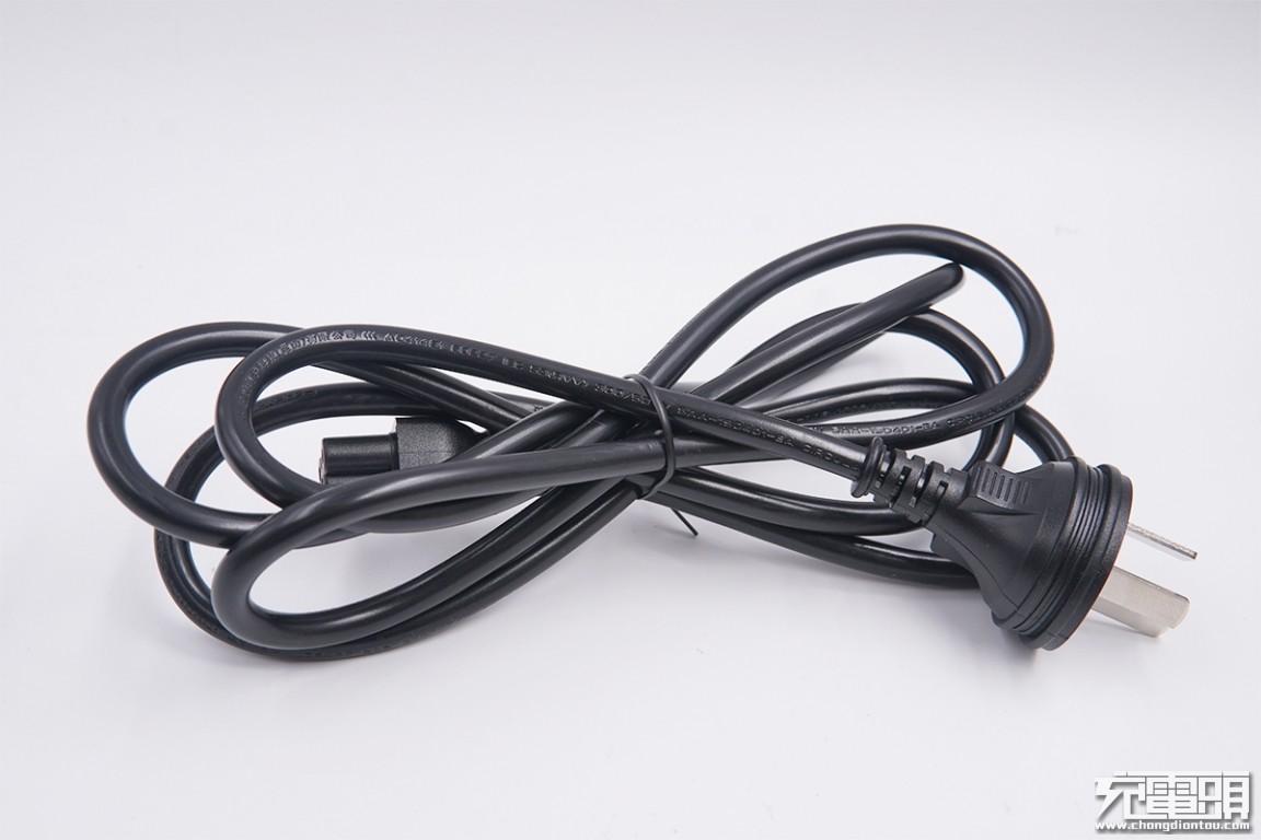 雷电三dp接口,雷电接口支持pd充电