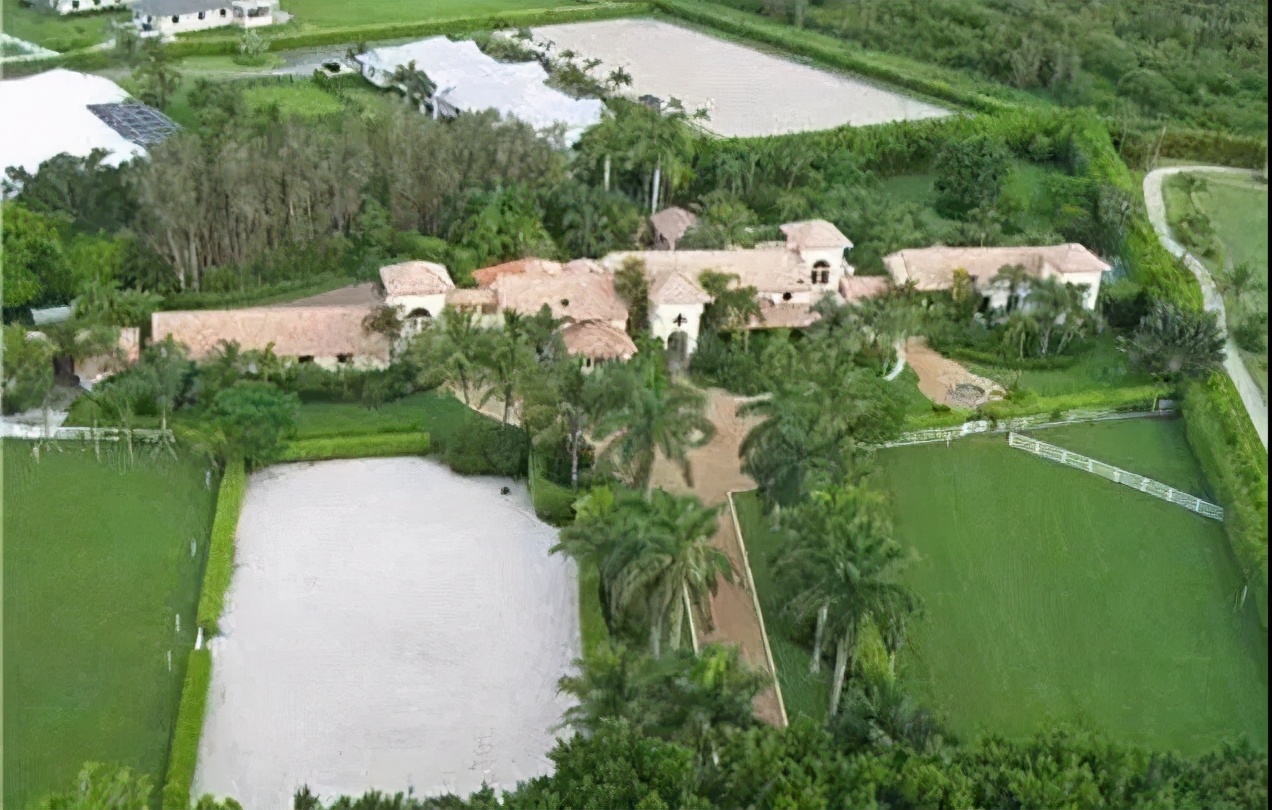 “不要男人只要房子”的她，10年后怎么样了？