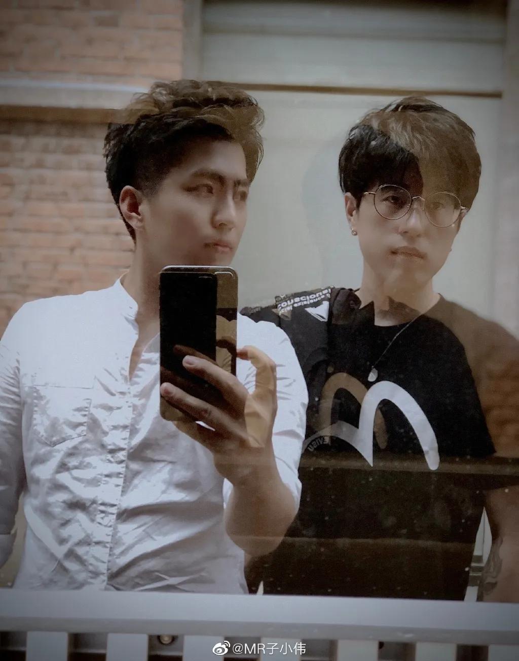 厉害了！他用一支铅笔把明星画了多个，如肖战、蔡徐坤、迪丽热巴