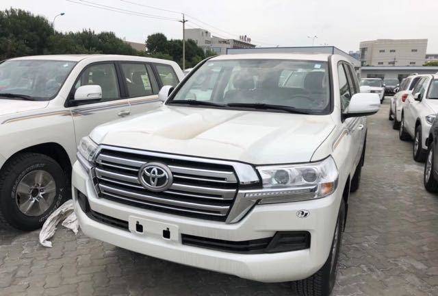 兰德酷路泽4000介绍一下,丰田兰德酷路泽4000和4600的区别