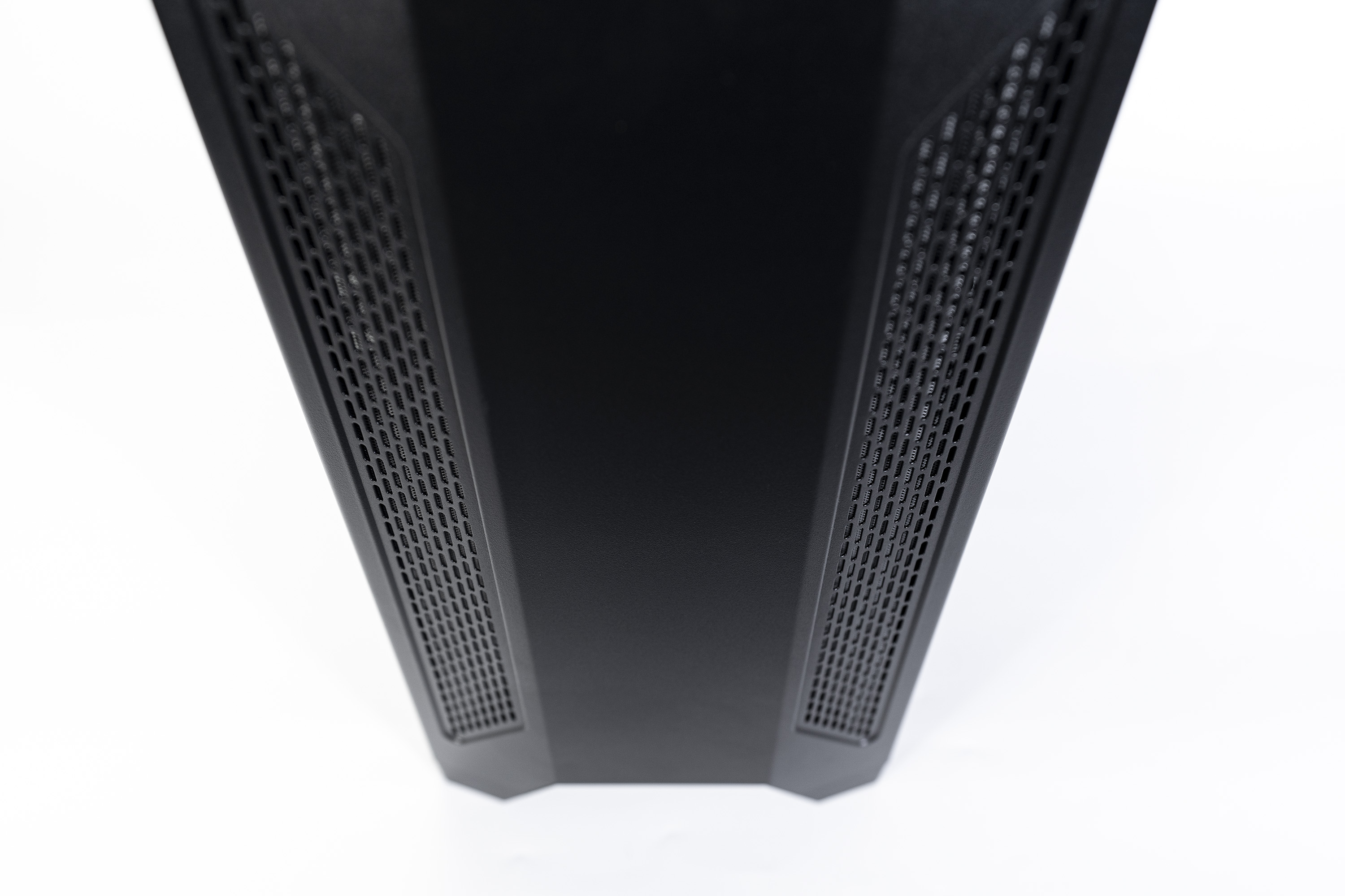 联力鬼斧机箱使用感受,联力鬼斧机箱装机配件推荐