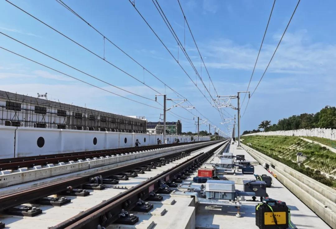 震惊！竟然可以用干冰给“道岔”搓澡！