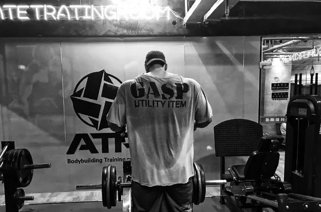 古典健体之王陈康胸肌训练,陈能健体动作