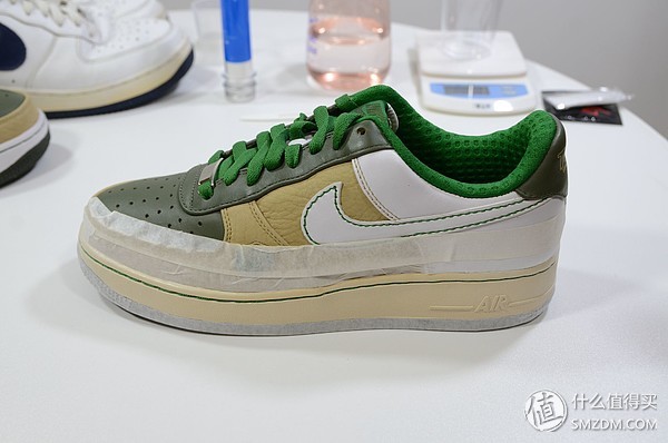 球鞋内侧氧化发黄怎么处理,怎么处理球鞋变黄的问题