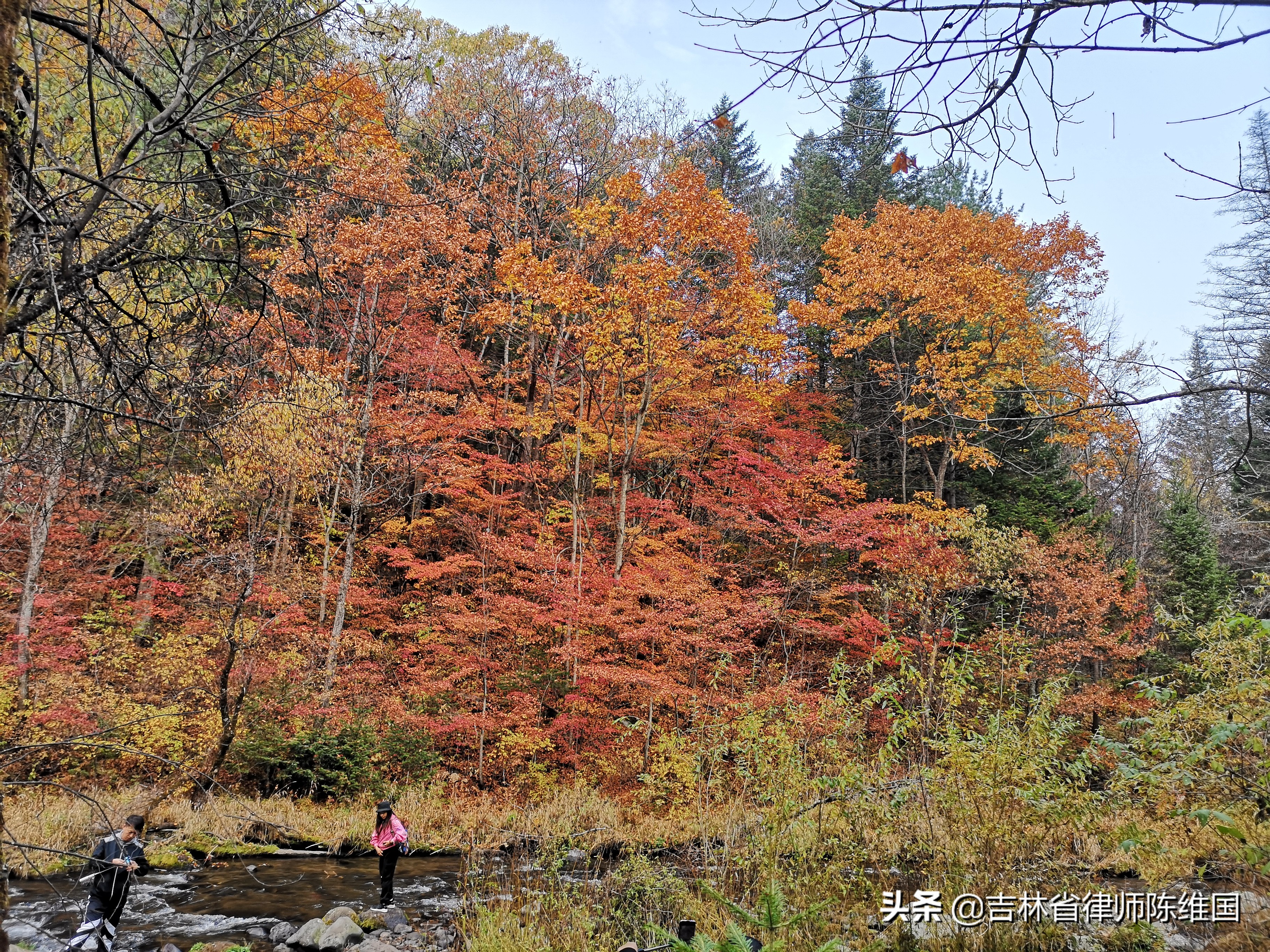 奇石碧水望天鹅－国庆游记之三