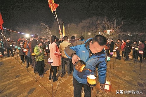 正月十五看花灯耍龙灯,陕北正月十五闹花灯跑旱船耍龙狮
