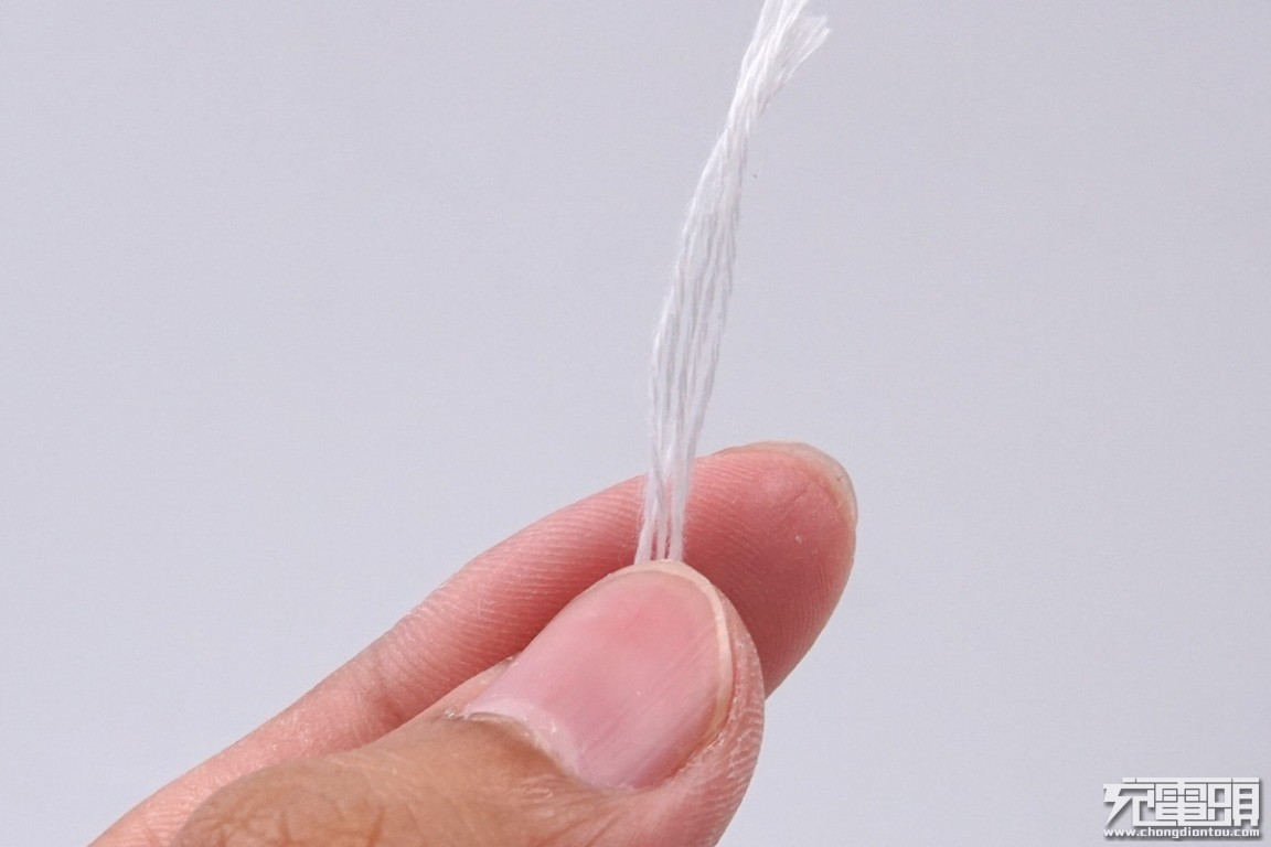 华为usb充电线拆解,华为1.8米充电线拆解