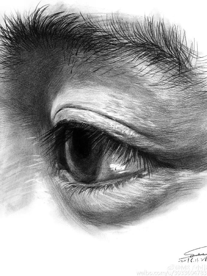 厉害了！他用一支铅笔把明星画了多个，如肖战、蔡徐坤、迪丽热巴