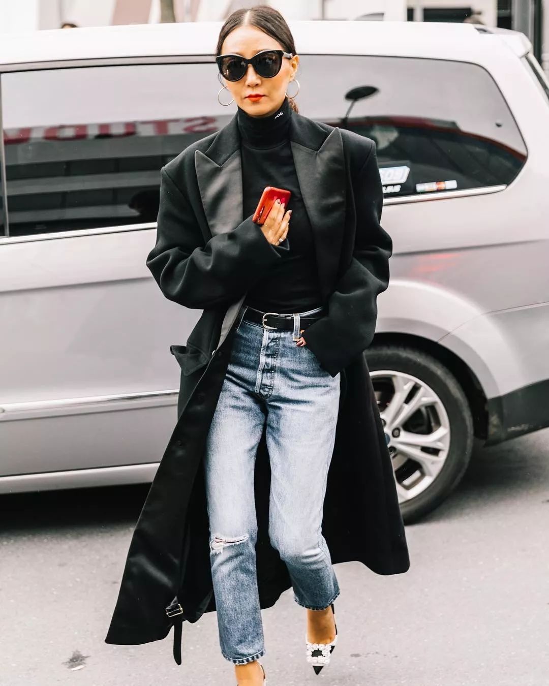 毛衣裤子显瘦款,直筒裤和阔腿裤哪个显高显瘦