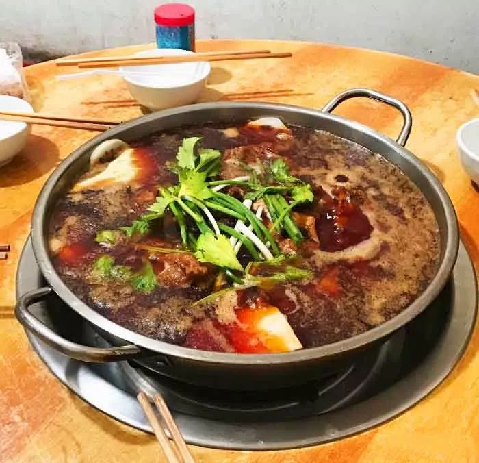 重庆各个区域好耍好吃的推荐,重庆哪有好吃好玩的地方