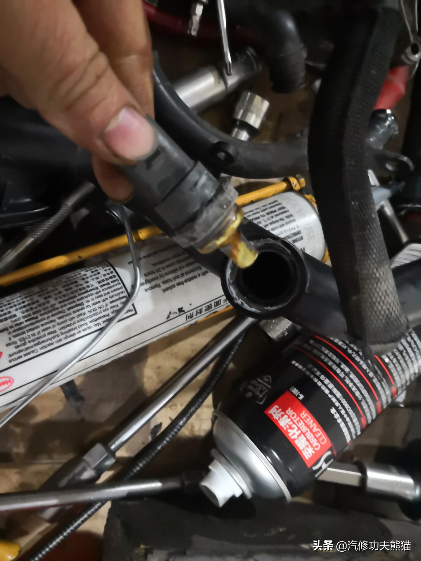 大众途锐急加速发动机故障灯点亮,大众新款途锐车子烧机油