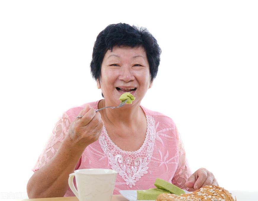 吃饭后应该怎样养生,生病时怎么吃饭营养更好