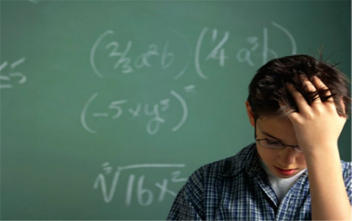 孩子对什么都没兴趣该怎么办,对什么都提不起兴趣不想出门