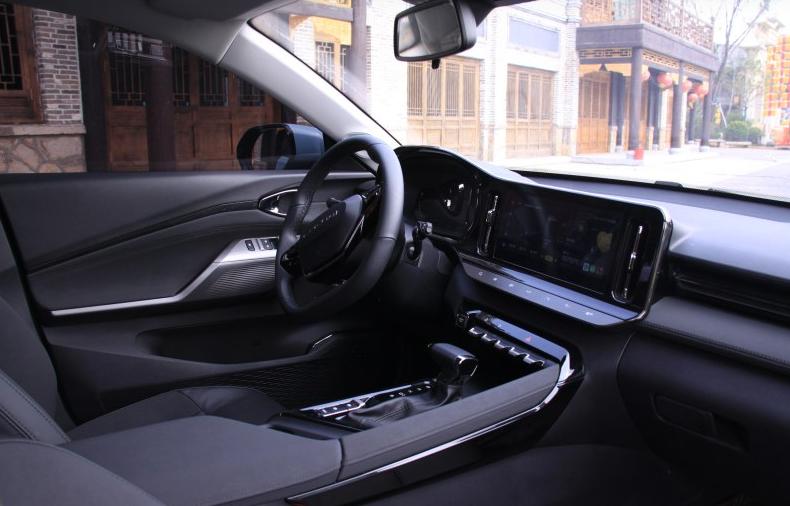 宝骏瓦罐旅行车valli,新宝骏valli国产瓦罐旅行车不香吗