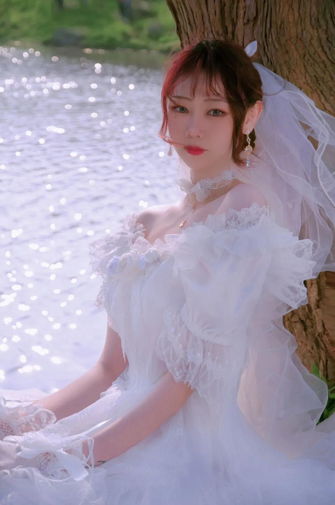 今年必入手的小裙子,比bm便宜的店铺