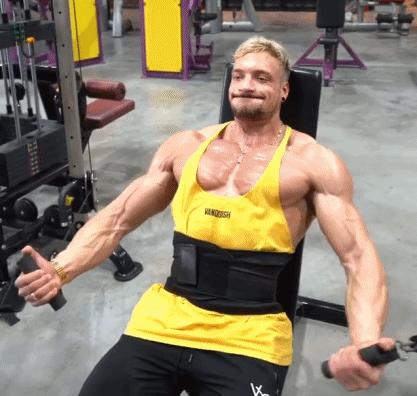 体脂率20%的身材男人,体脂率6%肌肉男